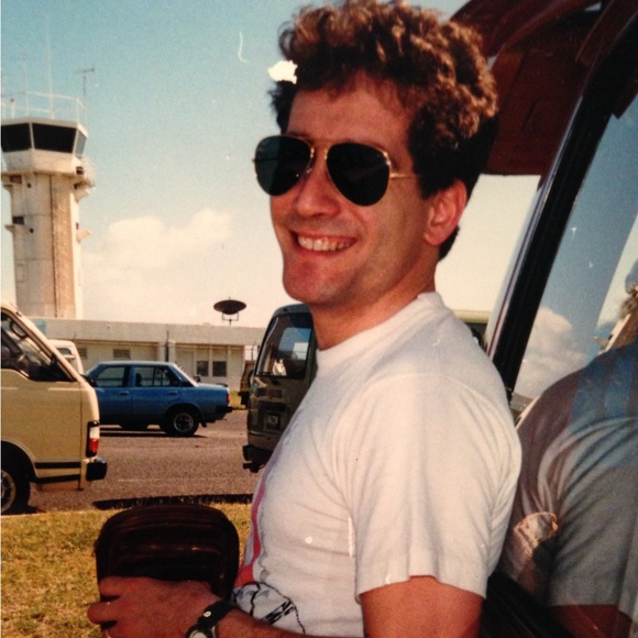 1980s Ray-Ban Aviator Sunglasses - Picture 17 of 17